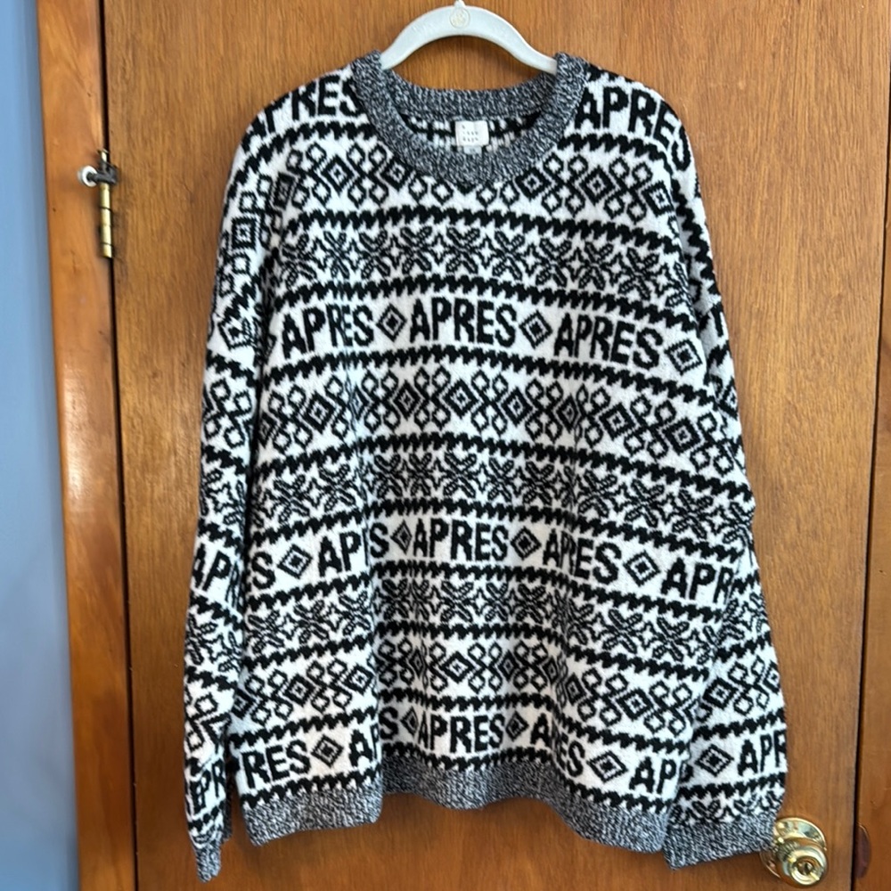 a new day Black and White Patterned Crewneck Sweater
